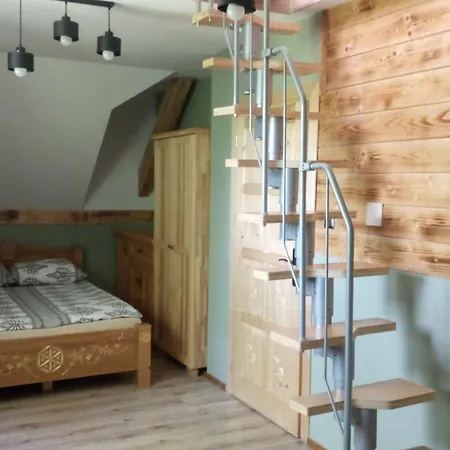 Вилла Dom Pod Wierzbami Sidzina